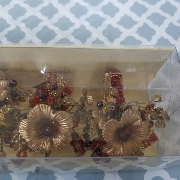 Pier 1 Imports Brown Flower Napkin Rings 4 New - Picture 3 of 5